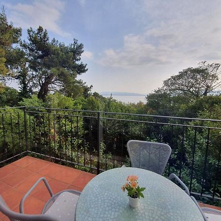 Classy And Sunny Apartment In Rijeka Exterior foto
