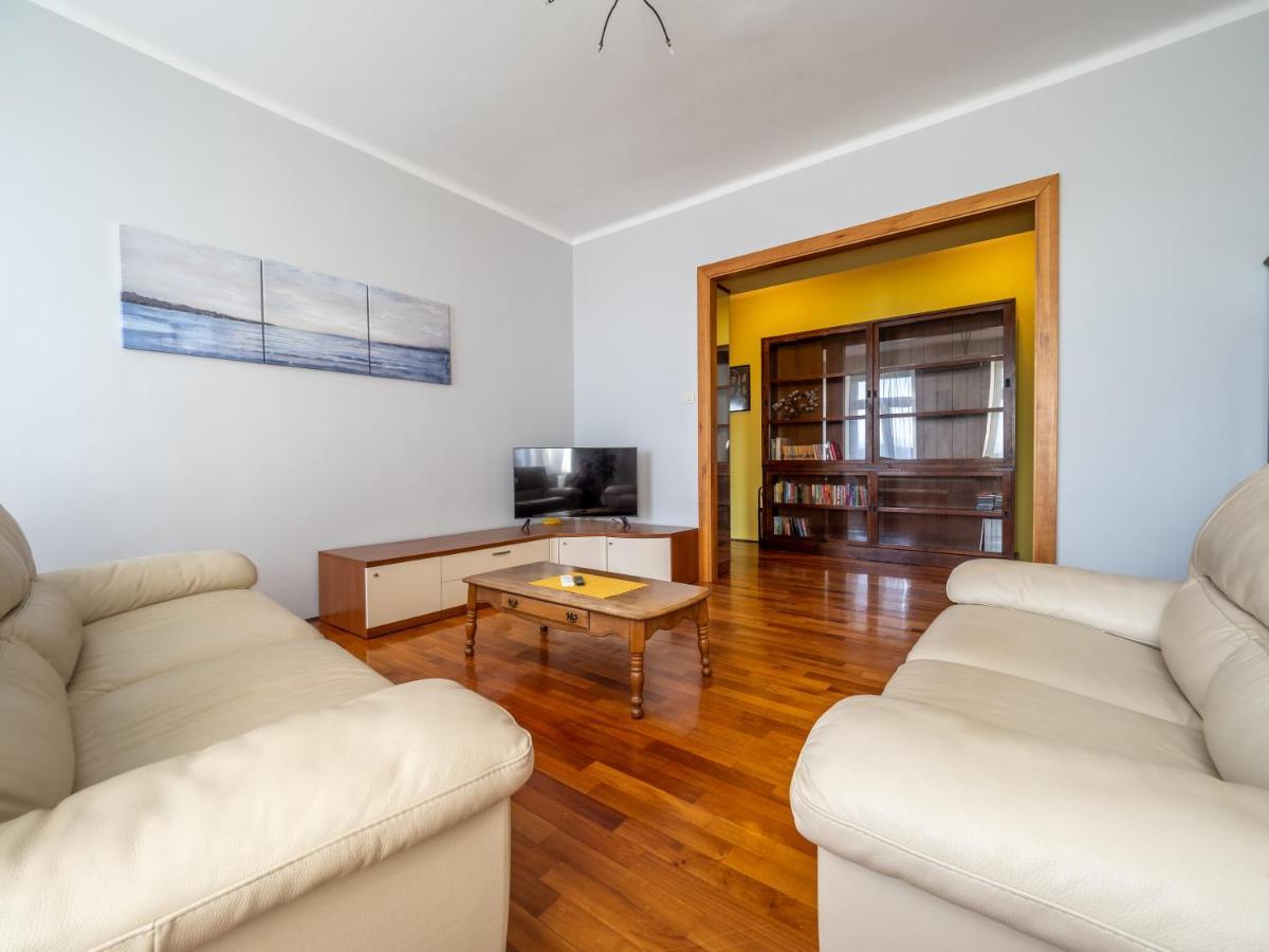 Classy And Sunny Apartment In Rijeka Exterior foto
